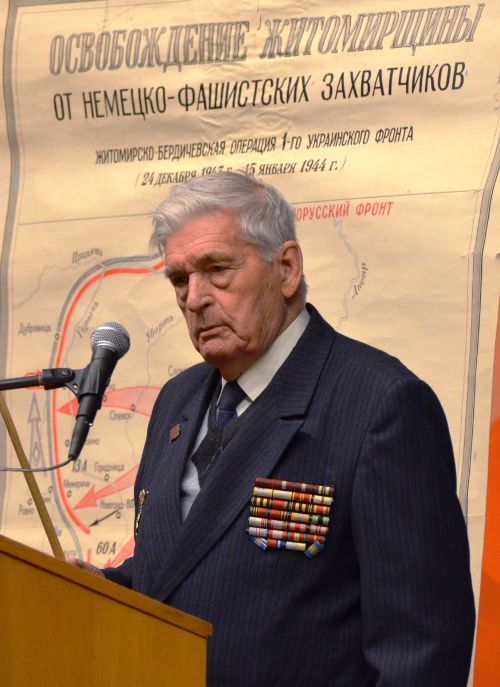 -   1943  1944 .:   ?