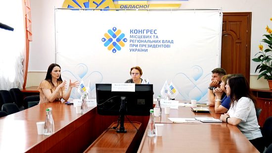 ĳ   :                 Unite for Trade