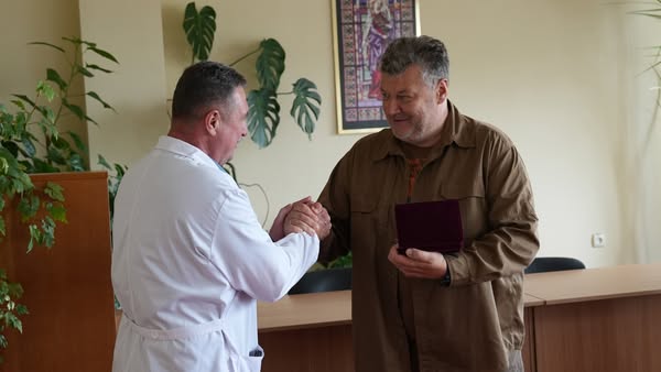 ³ :         ,       "