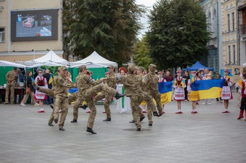 ˳    : III   "³.  '"  