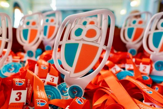 ����� 2000 ���� �� �������� ����� ������ � ������� ���� ������������� ������� ��