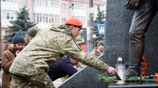 � ������� ��������� ������ �������� ����� � �������� ������ ���������������� ����������