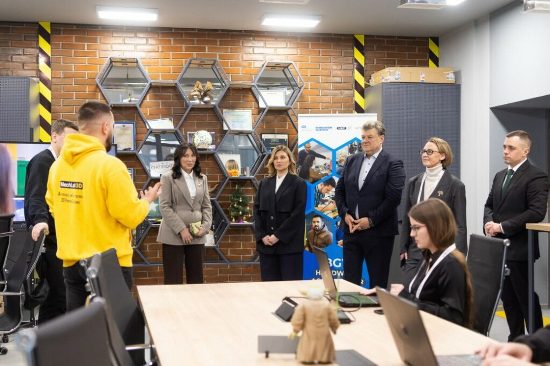 ����� ������ �������� ������������ ��� ��?� � �������