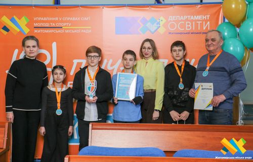 � ������� ���������� ���������� �� ������� ������� ����� ������� ����-�-���, ����������� ������ ��� � ��������� �� �����