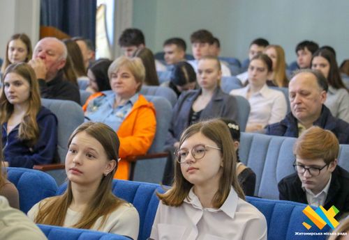 � ������� ���������� ���������� �� ������� ������� ����� ������� ����-�-���, ����������� ������ ��� � ��������� �� �����