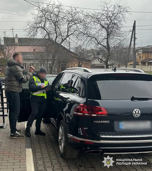 ����������� �� 3 000 ������: �� ����������� ����� ������ ��������� ������������ �������� ������������