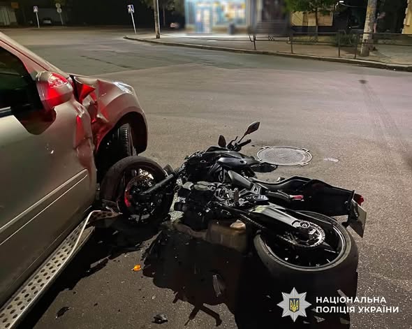 � ������� Mercedes-Benz �������� � Yamaha: 18-����� ���������� ������� ������