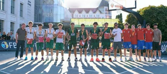 ������� ������� ����������� ���������� U16 �� U18 ���������� �� �������� ������ � ���������� 3�3